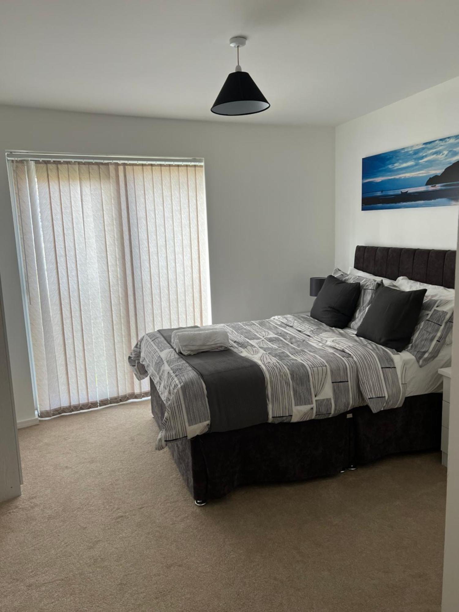 Luxury Two Bedroom Flat Opposite Coop Live N Etihad Stadium With Free Secure Parking, Netflix And Sky Tv Apartamento Manchester